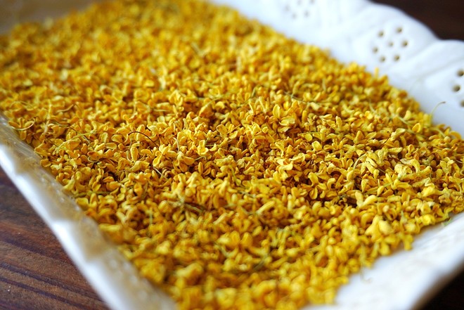Low-temperature Baking Dried Osmanthus (still Golden After A Year) recipe