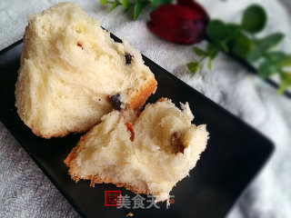 Dried Fruit Crispy Bread recipe