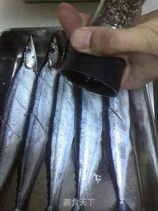 Grilled Saury with Seasonal Vegetables and Salt recipe