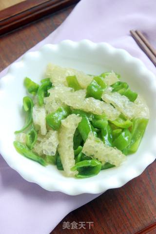 Stir-fried Pork Skin with Green Pepper recipe