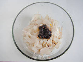 [lotus Root Mixed with Tempeh Sauce]--- Simple and Appetizing recipe