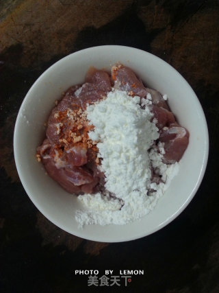 The Perfect Combination-fresh Wolfberry Slippery Pork Slices recipe