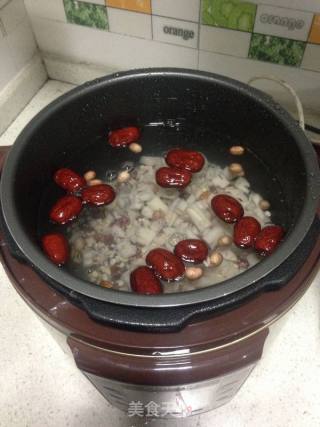 Lotus Root Eight Treasure Porridge---preheat Laba Festival recipe