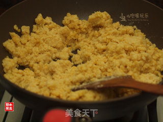 Mung Bean Cake: Chaoshan Pastry with Delicate Fragrance and Warmth Like Jade recipe