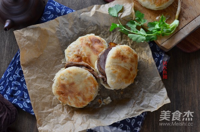 Beef with Five Spice Sauce in Biscuits recipe