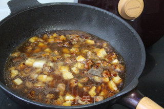 Roast Pork with Lotus Root recipe