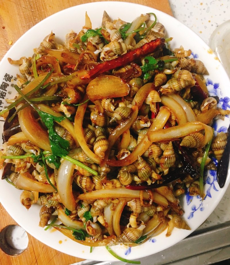 Spicy Stir-fried Sea Screws recipe