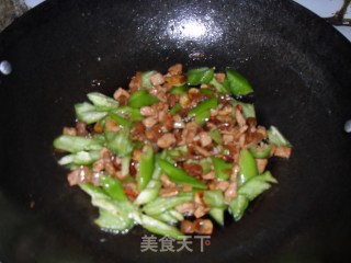 Tofu with Diced Pork recipe