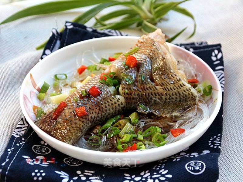 Steamed Sea Bass Tail with Vermicelli recipe