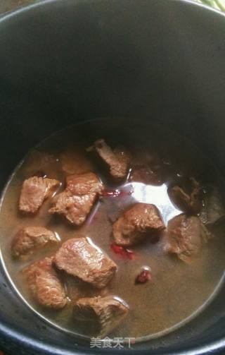 Electric Pressure Cooker Version-beef Tenderloin Stewed with Radish recipe