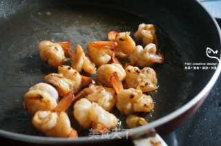 Sweet and Spicy Shrimp with Honeydew Osmanthus recipe