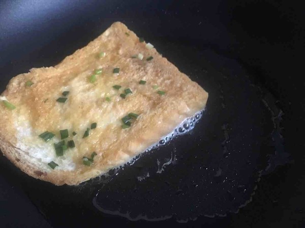 Fried Egg with Scallions on Toast recipe