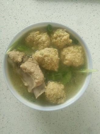 Pork Ribs and Cabbage Meatball Soup