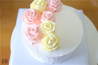 [small Fresh Rose Birthday Cake] recipe