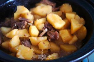 Roast Potatoes and Beef recipe