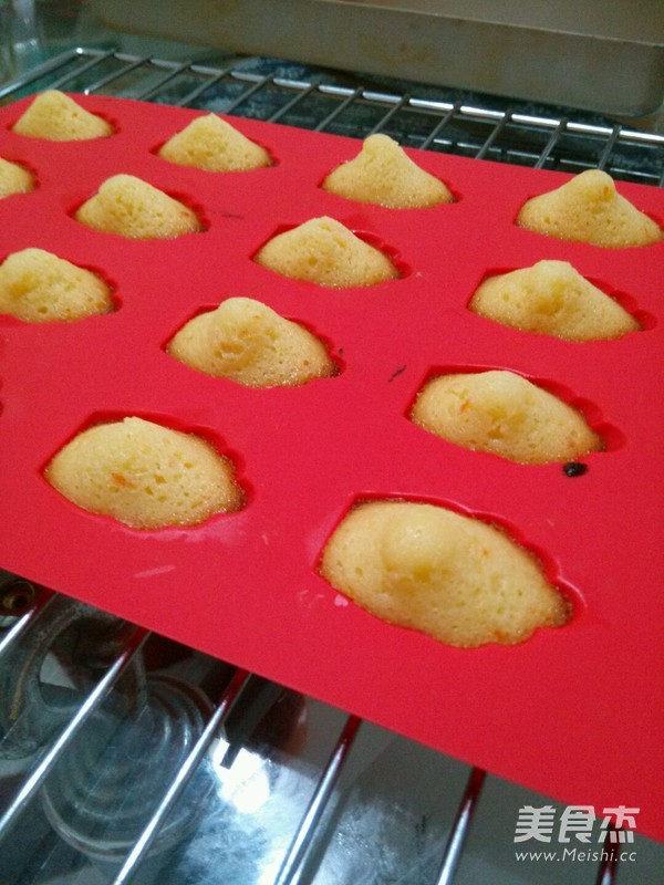 Orange Honey Madeleine recipe