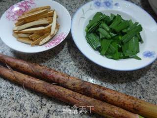 Stir-fried Leishan with Leek recipe