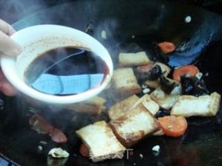 Cooked Tofu with Wild Mushrooms recipe