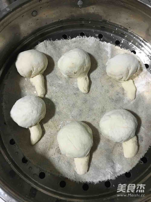 Mushroom Red Bean Buns recipe