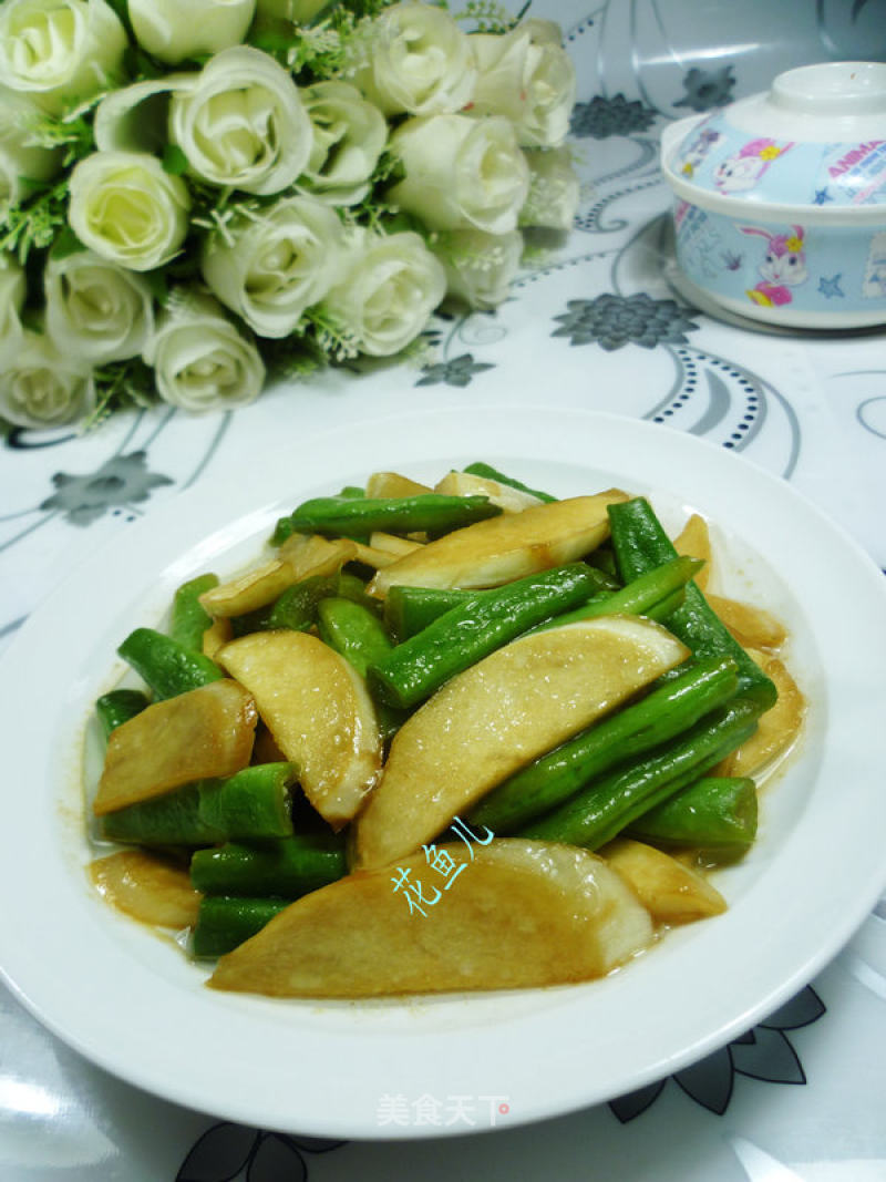 Stir-fried Rice White with Plum Beans recipe