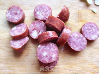 Stir-fried Beef Sausage with Broccoli recipe