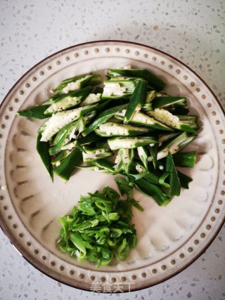 Scrambled Eggs with Okra recipe
