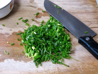 Fresh and Savory [chive Pork Floss Shredded Toast] recipe