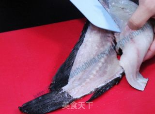 Japanese Style Cuttlefish and Seaweed Dragon Beard recipe