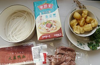 Duck Blood Vermicelli Soup recipe