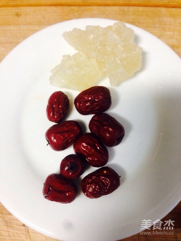 Red Dates, Peanuts, Red Beans and Red Rice Porridge recipe