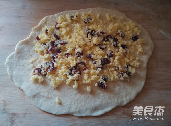 Coconut Cranberry Garland Bread recipe