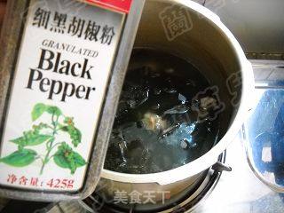 Seaweed Stewed Pork Bones recipe