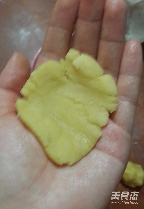 Cantonese Style Durian Moon Cake recipe