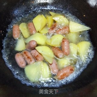 Intestines Braised Potato Wedges recipe