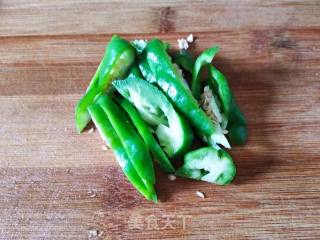 Stir-fried White Cowpeas with Green Peppers recipe