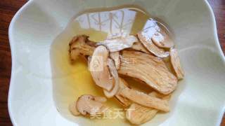 Matsutake Fishball Soup recipe