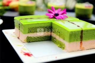 Matcha Chocolate Mousse Cake recipe