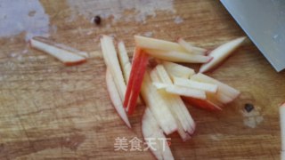 Jellyfish Mixed with Shredded Apple recipe