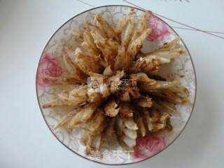 Crispy Onion Flowers recipe