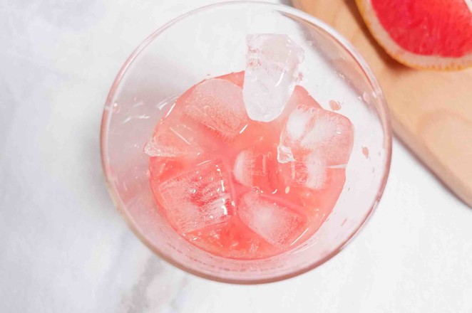 Full Glass of Pomelo Soda recipe