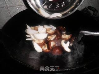 Stir-fried Double Mushroom recipe
