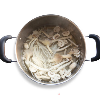 The Fire is Delicious-mushrooms, Clam Soup recipe