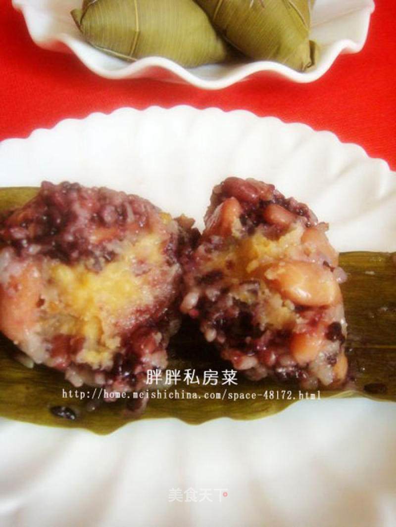 Dragon Boat Festival Rice Dumplings Fragrant-eight Treasure Lotus Paste Rice Dumplings recipe