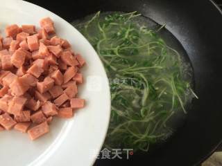 Preserved Egg Ham Bean Sprout Soup recipe