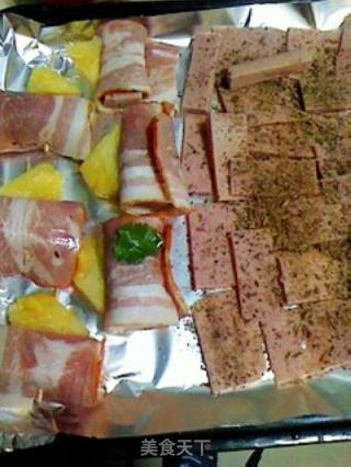 Farewell to The Year of The Rabbit-bunny Bacon Roll recipe