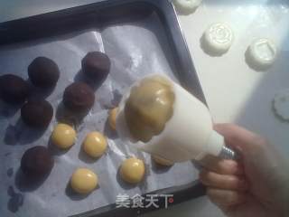 24 Pictures Process Xiangjie ~ ~ Mid-autumn Festival Preheating-[cantonese-style Egg Yolk Bean Paste Moon Cakes] recipe