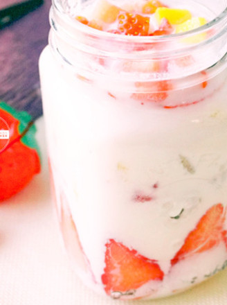 Homemade Fruit Jelly Yogurt