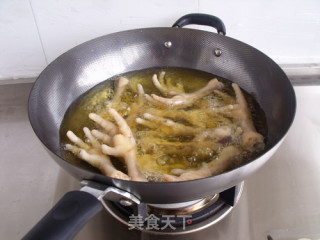 Tiger Skin Chicken Feet recipe
