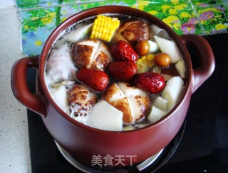 Kunbo Casserole Stewed Mushroom Pork Rib Soup recipe