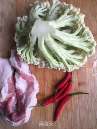 Stir-fried Pork with Organic Cauliflower recipe